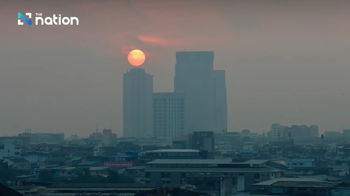 PM2.5 levels rising to unhealthy levels in five districts of Bangkok PM2.5 levels rising to unhealthy levels in five districts of Bangkok