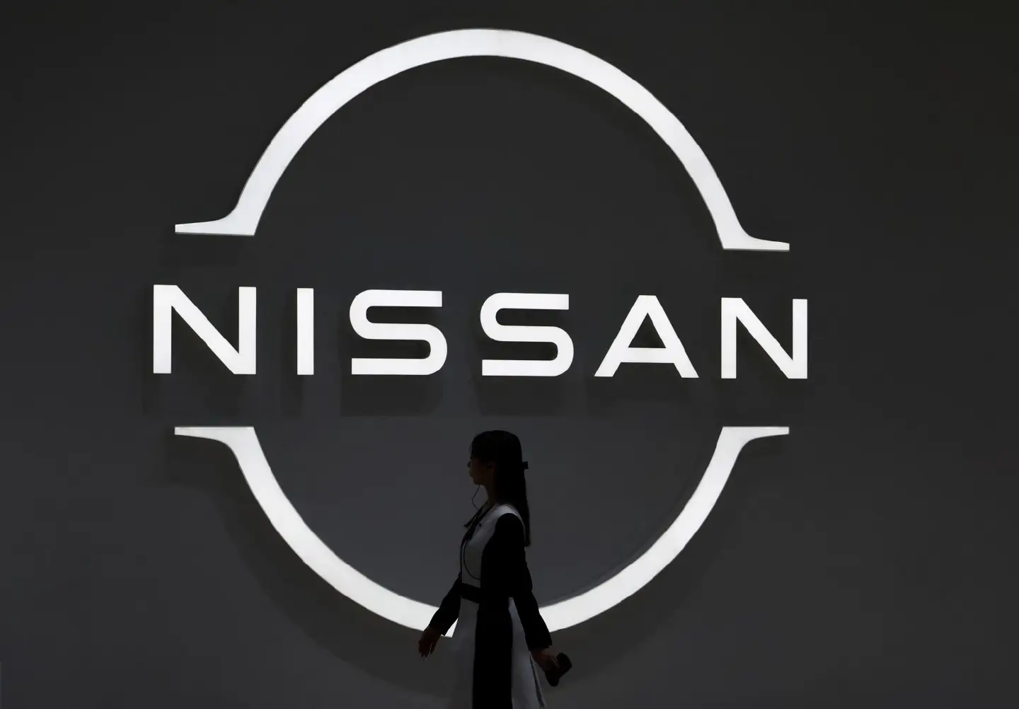 Nissan looking beyond auto sector to find partner Nissan looking beyond auto sector to find partner