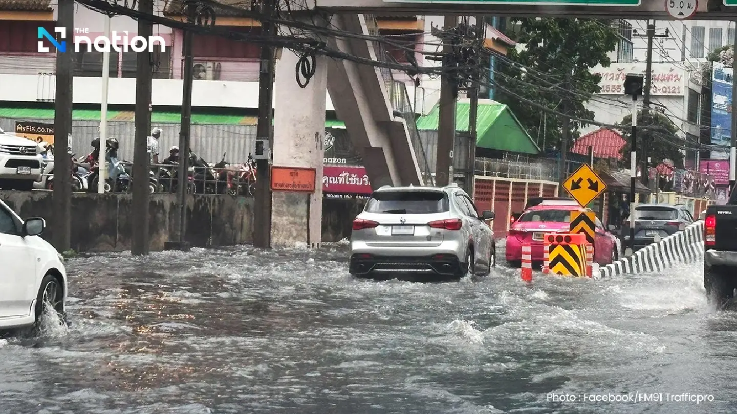 Heavy rain causes severe traffic jams in Bangkok