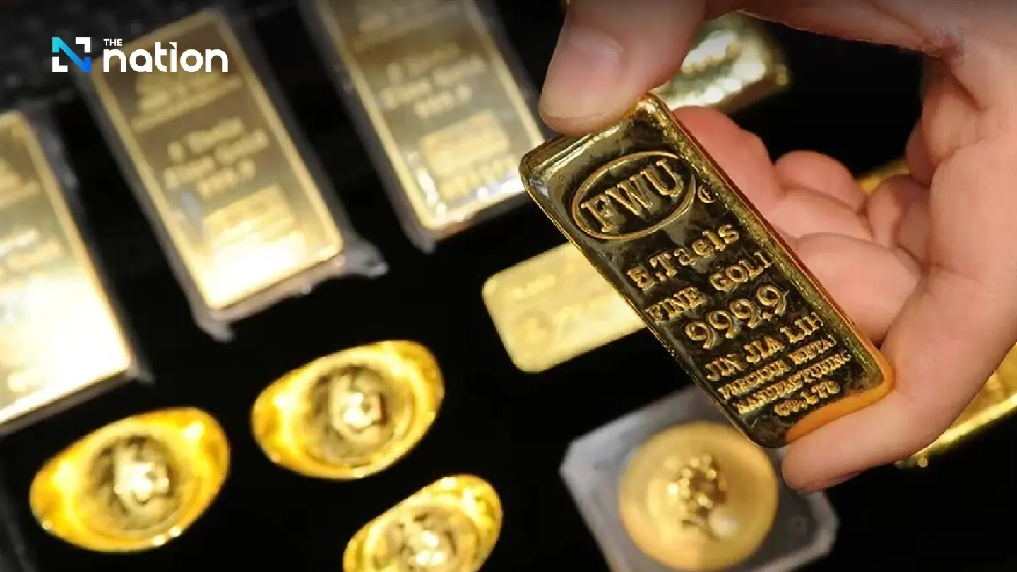 Gold pops above $3,000/oz for first time in historic safe-haven rally