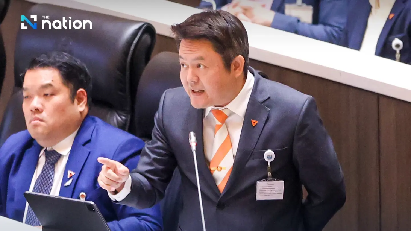 Opposition: Pheu Thai megaprojects serve Thaksin’s inner circle Opposition: Pheu Thai megaprojects serve Thaksin’s inner circle