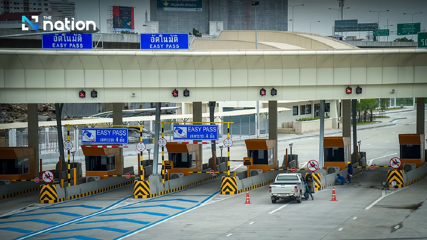 Tolls waived for five expressways, two motorways during Songkran Tolls waived for five expressways, two motorways during Songkran
