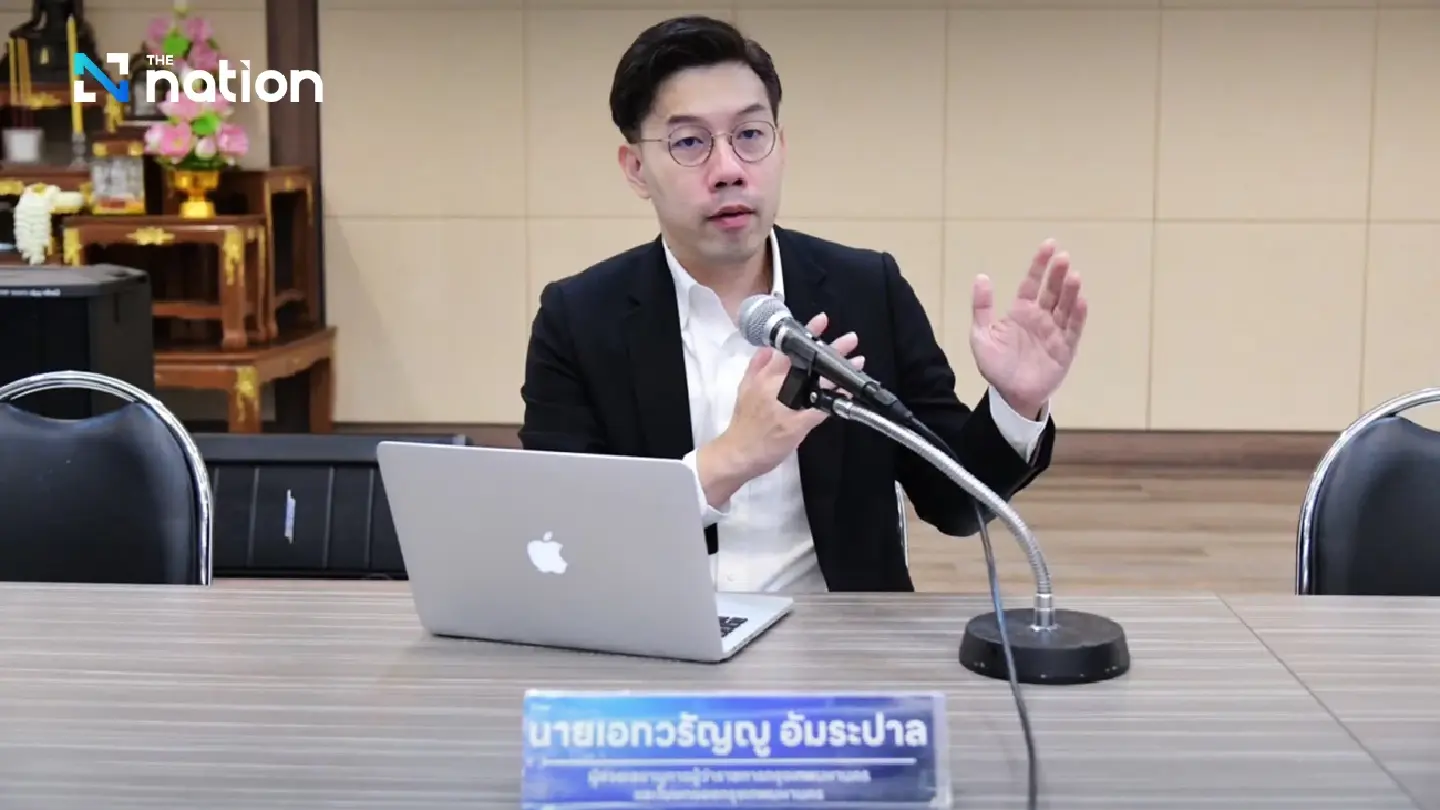 Bangkok's South Sathorn Covered Walkway Design Altered to Accommodate Power Pole Removal