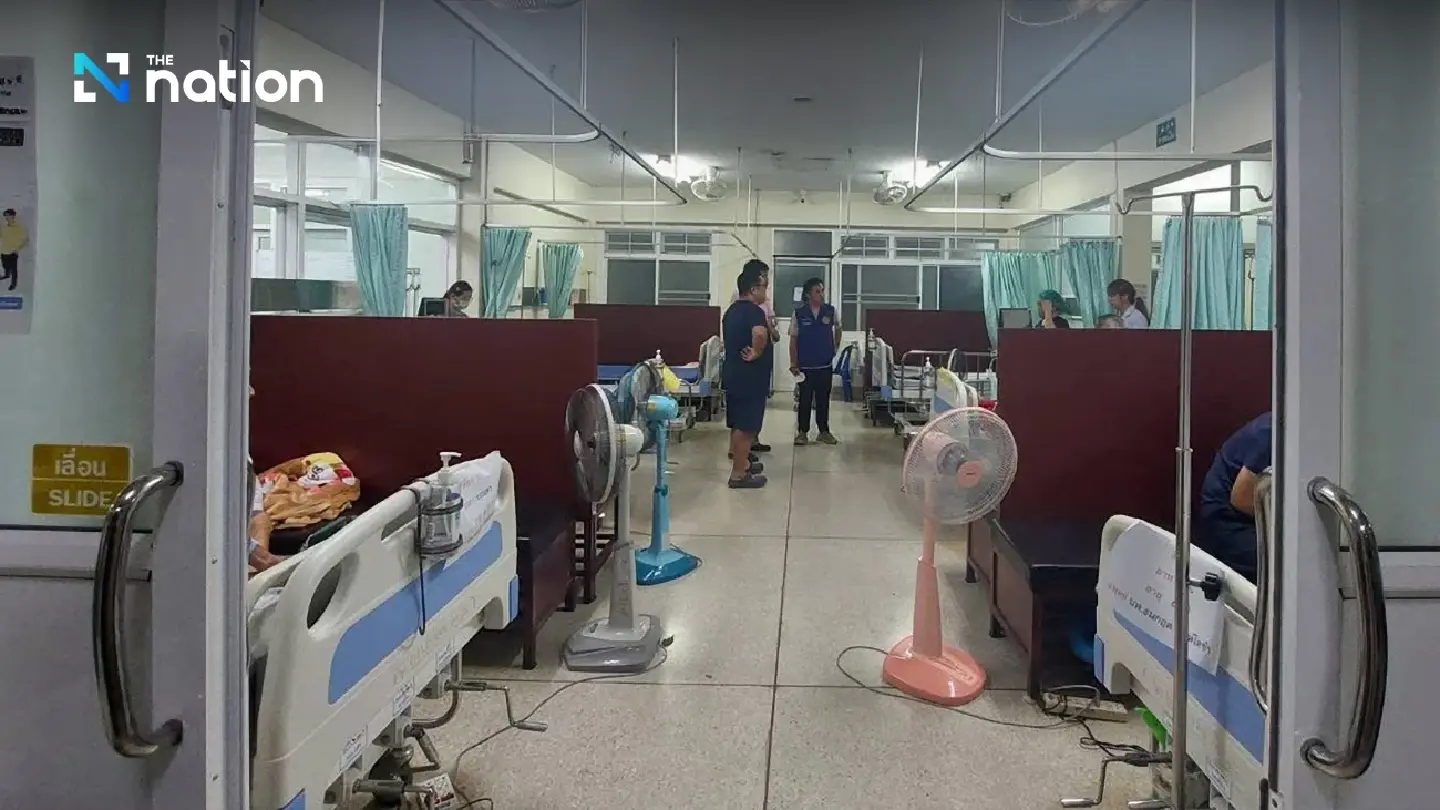 Mae Lao hospital in Chiang Rai damaged by storm Mae Lao hospital in Chiang Rai damaged by storm