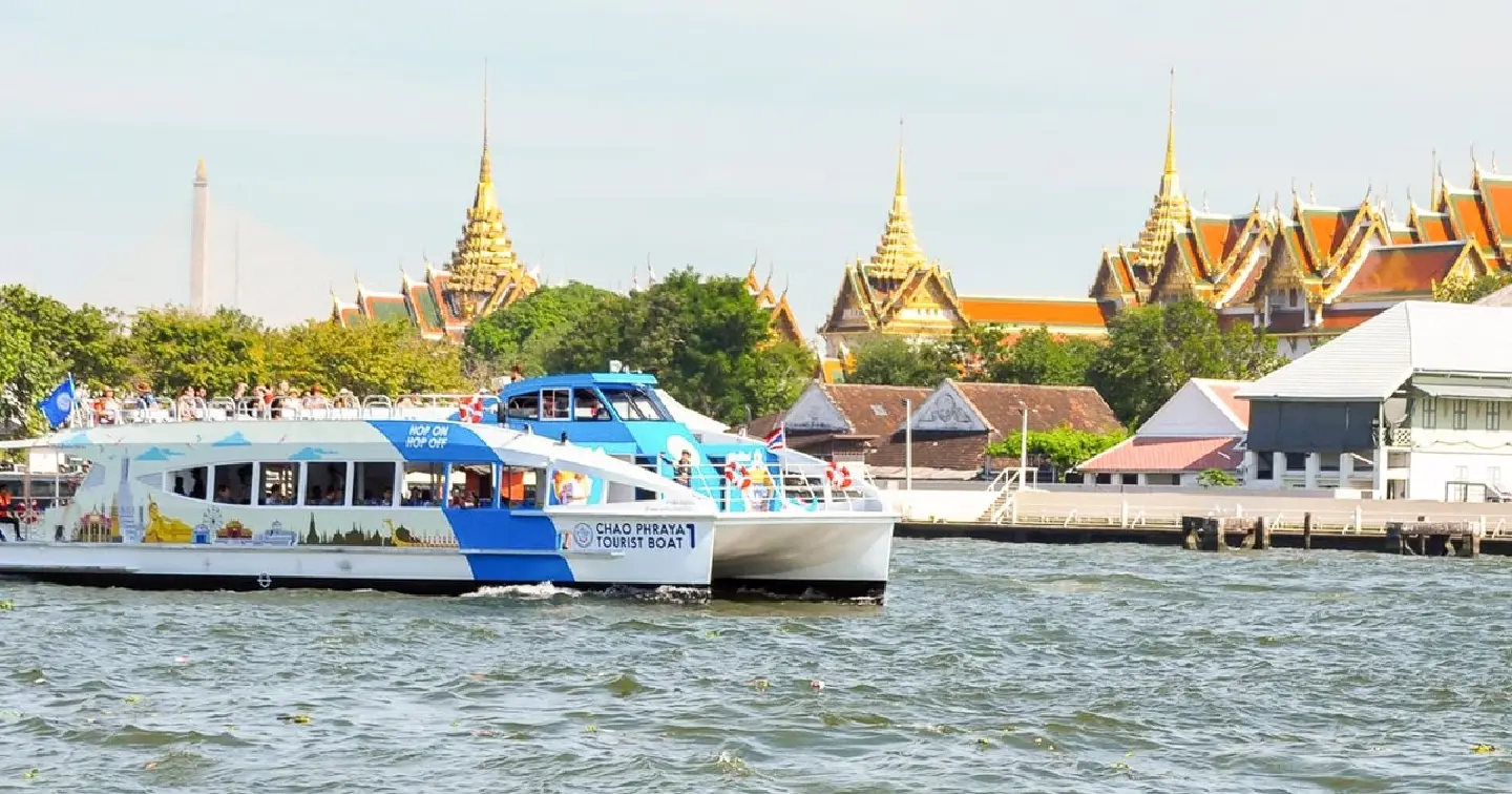 Explore Bangkok’s vibrant riverside with the Hop-On, Hop-Off Boat Service Explore Bangkok’s vibrant riverside with the Hop-On, Hop-Off Boat Service