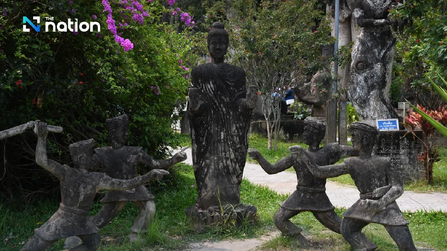 Surreal sculpture garden in Laos transcends religious boundaries Surreal sculpture garden in Laos transcends religious boundaries