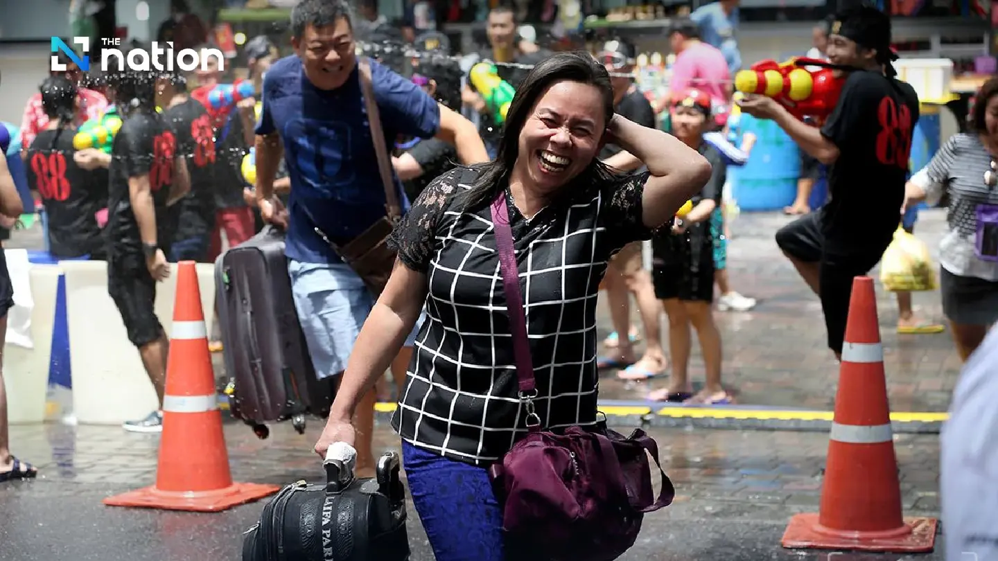Earthquake fears fail to dampen Malaysian influx for Songkran Earthquake fears fail to dampen Malaysian influx for Songkran