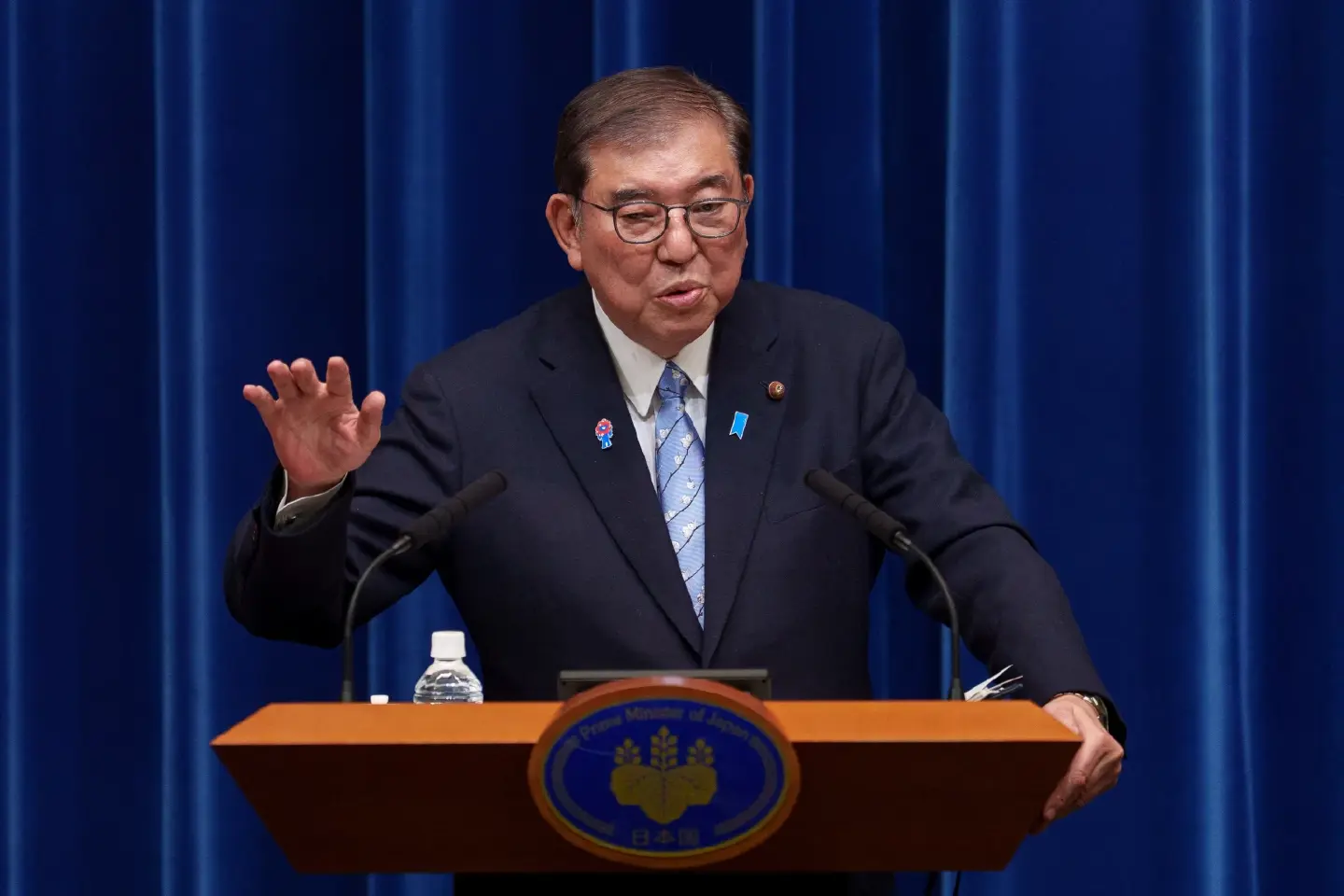 Golden week brings busy time for traveling Ishiba cabinet members