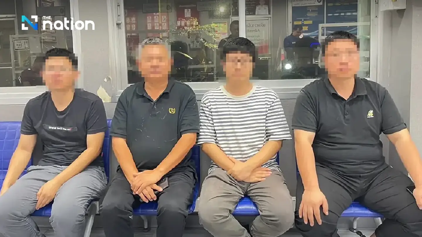 4 Chinese caught fleeing with documents from SAO building, face charges