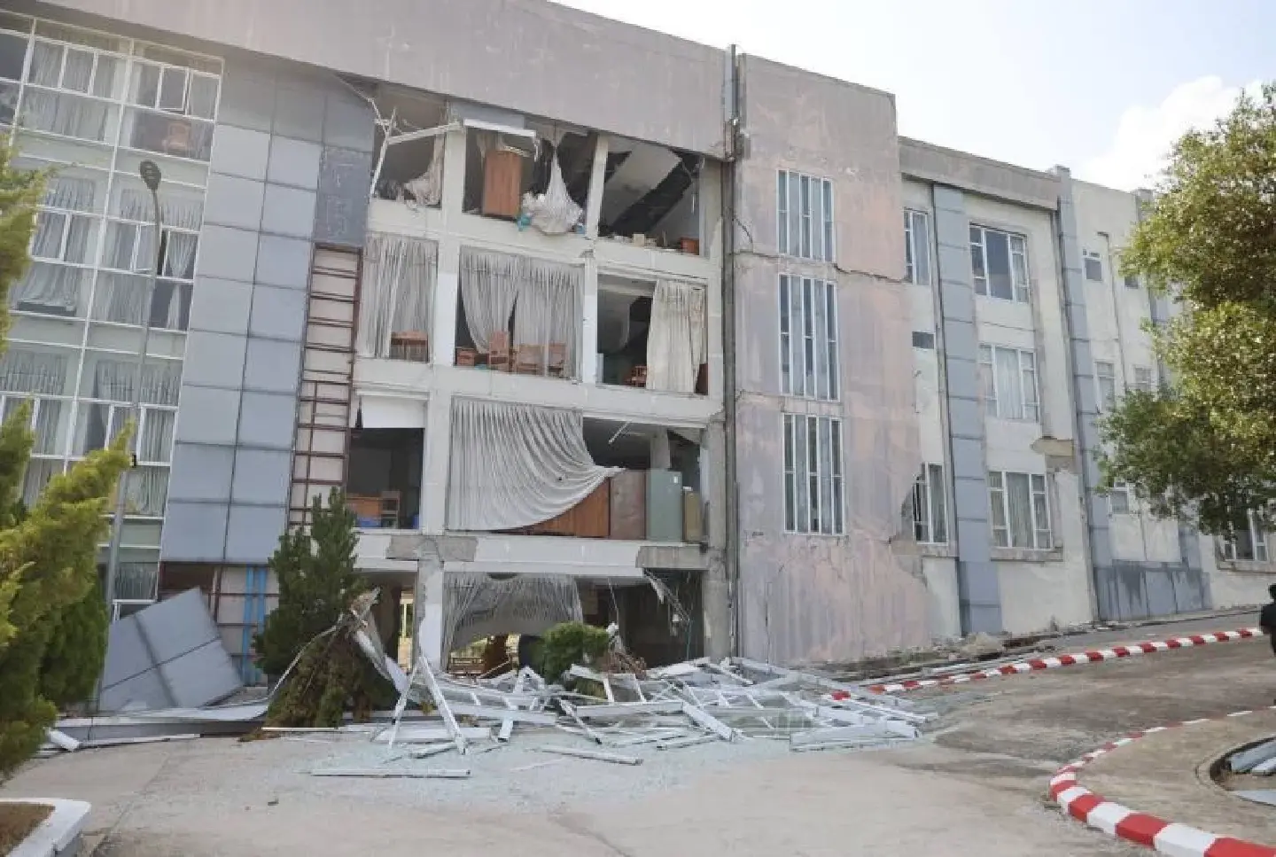 SAC Chairman inspects quake-damaged ministerial buildings SAC Chairman inspects quake-damaged ministerial buildings