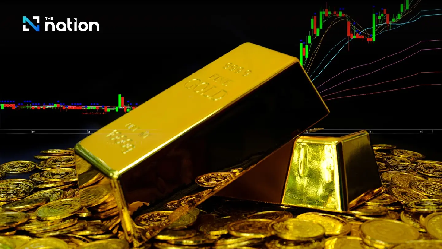 Gold Hits Record High as Investors Seek Safe Haven Amid Global Uncertainty