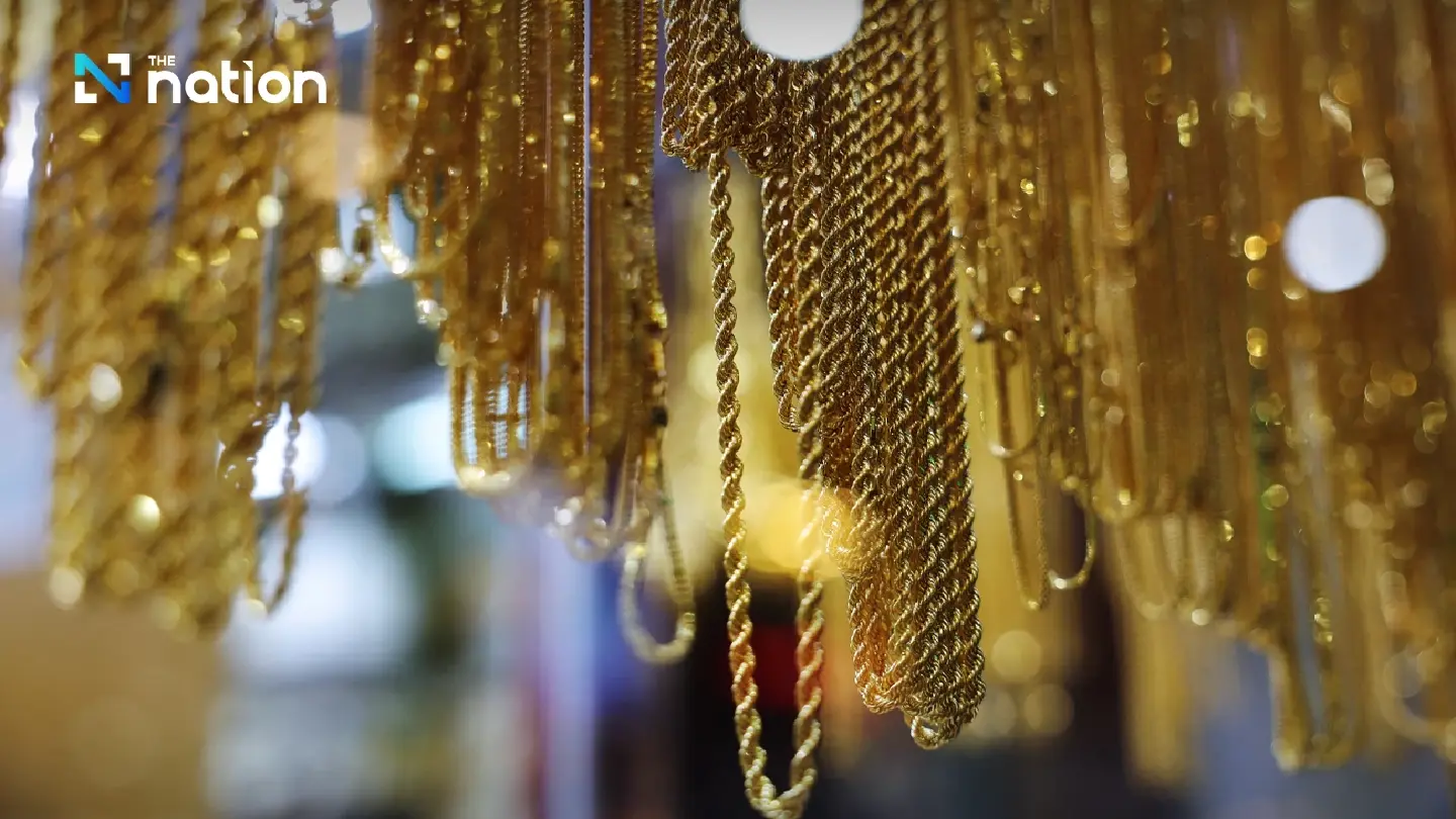 Gold scales record peak as Trump tariffs fuel safe-haven scramble Gold scales record peak as Trump tariffs fuel safe-haven scramble