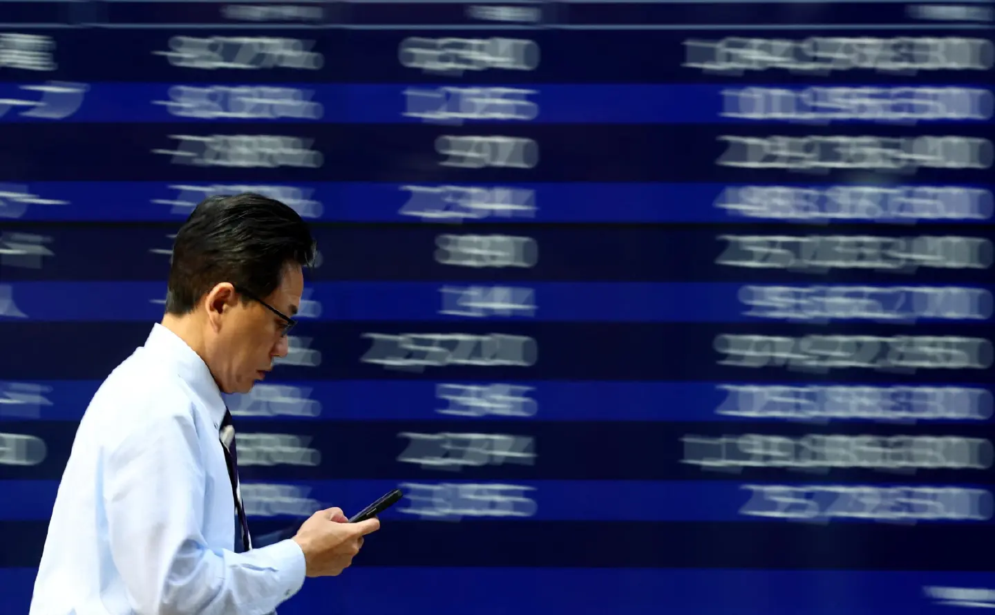 1,454 Stock transactions via hacked accounts found in Japan