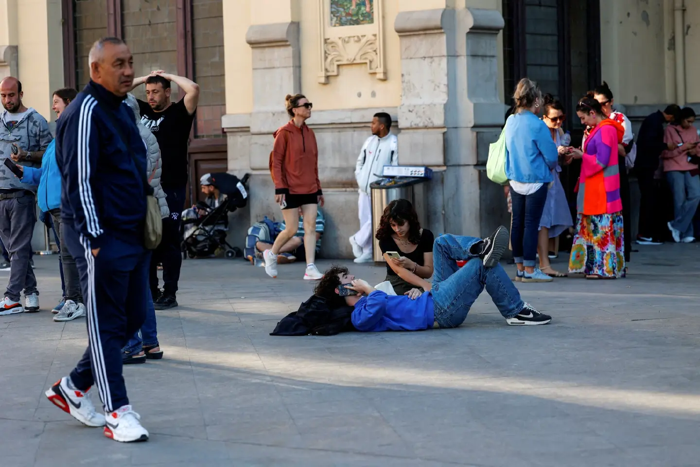 Power begins to return after huge outage hits Spain and Portugal