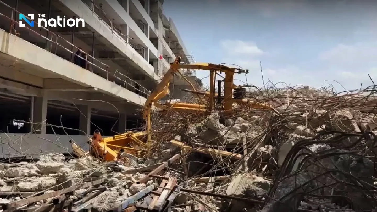 One month on, SAO rubble site gets hydraulic breakers One month on, SAO rubble site gets hydraulic breakers