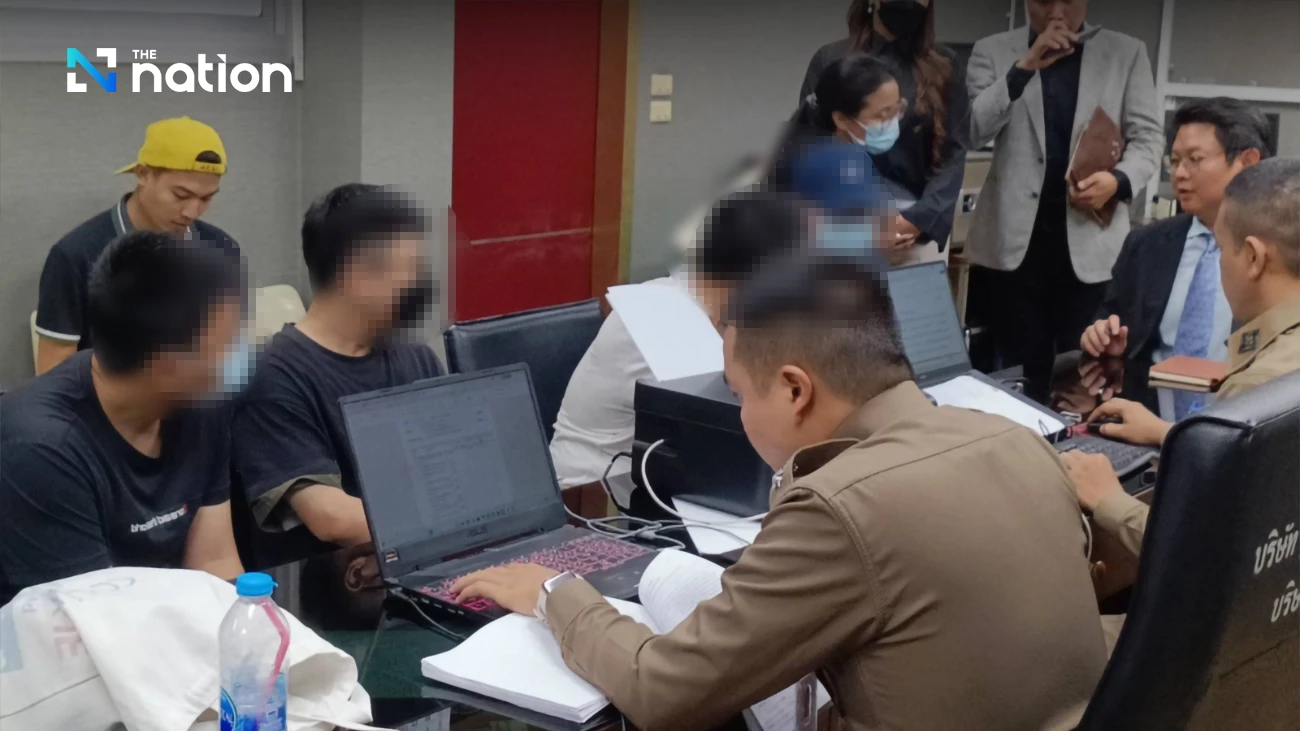 4 Chinese nationals given suspended jail term, 3,000-baht fine 4 Chinese nationals given suspended jail term, 3,000-baht fine