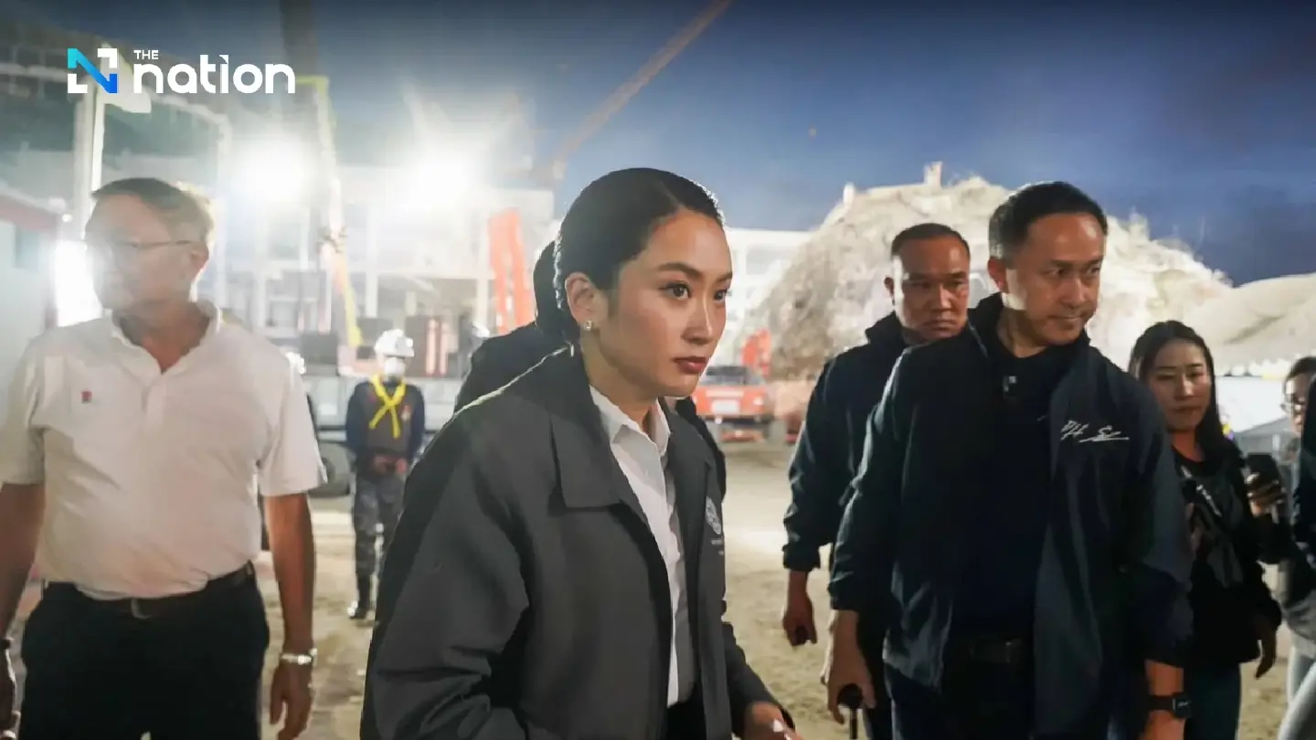 Prime Minister visits collapsed SAO building site to support rescue efforts Prime Minister visits collapsed SAO building site to support rescue efforts