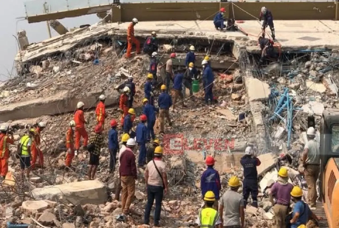 Earthquake death toll rises to 2,886 as rescue efforts continue