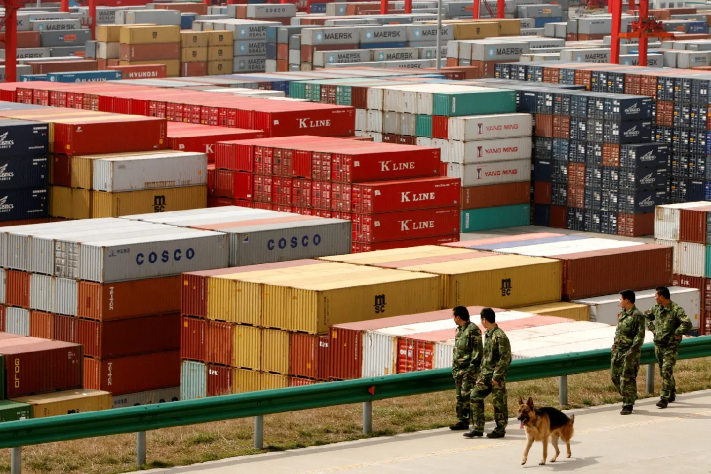 China strikes back with 84% tariffs on US goods