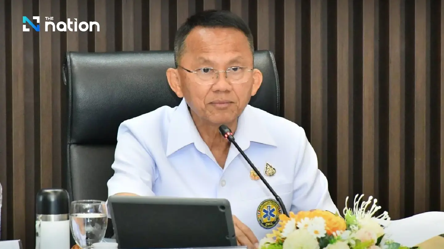 Somsak vetoes Medical Council’s resolution on disciplinary actions against doctors