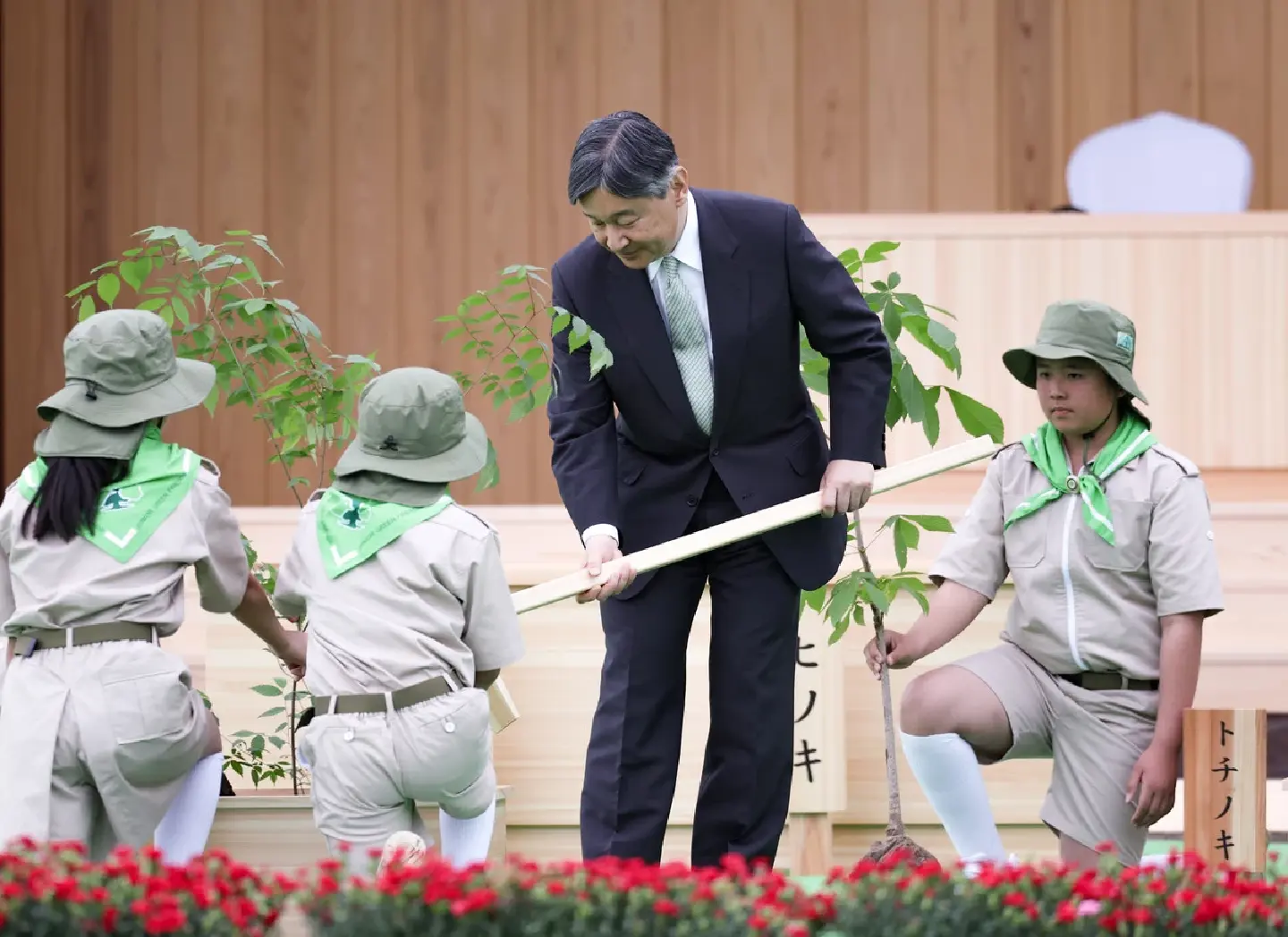 Japan Emperor attends National Tree-Planting Festival