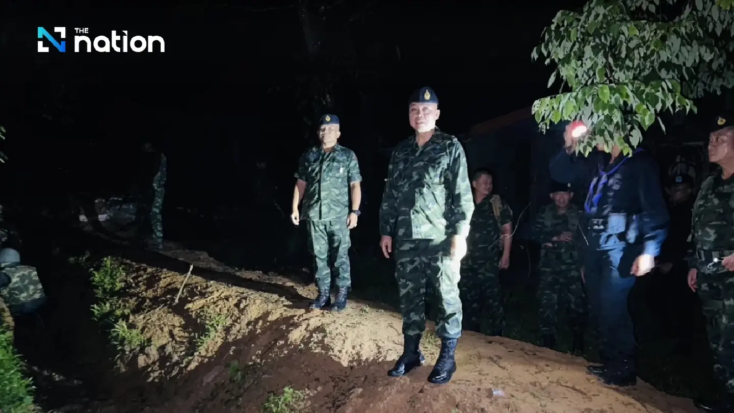 2nd Army commander stays overnight at Chong Bok after Thai-Cambodian clash