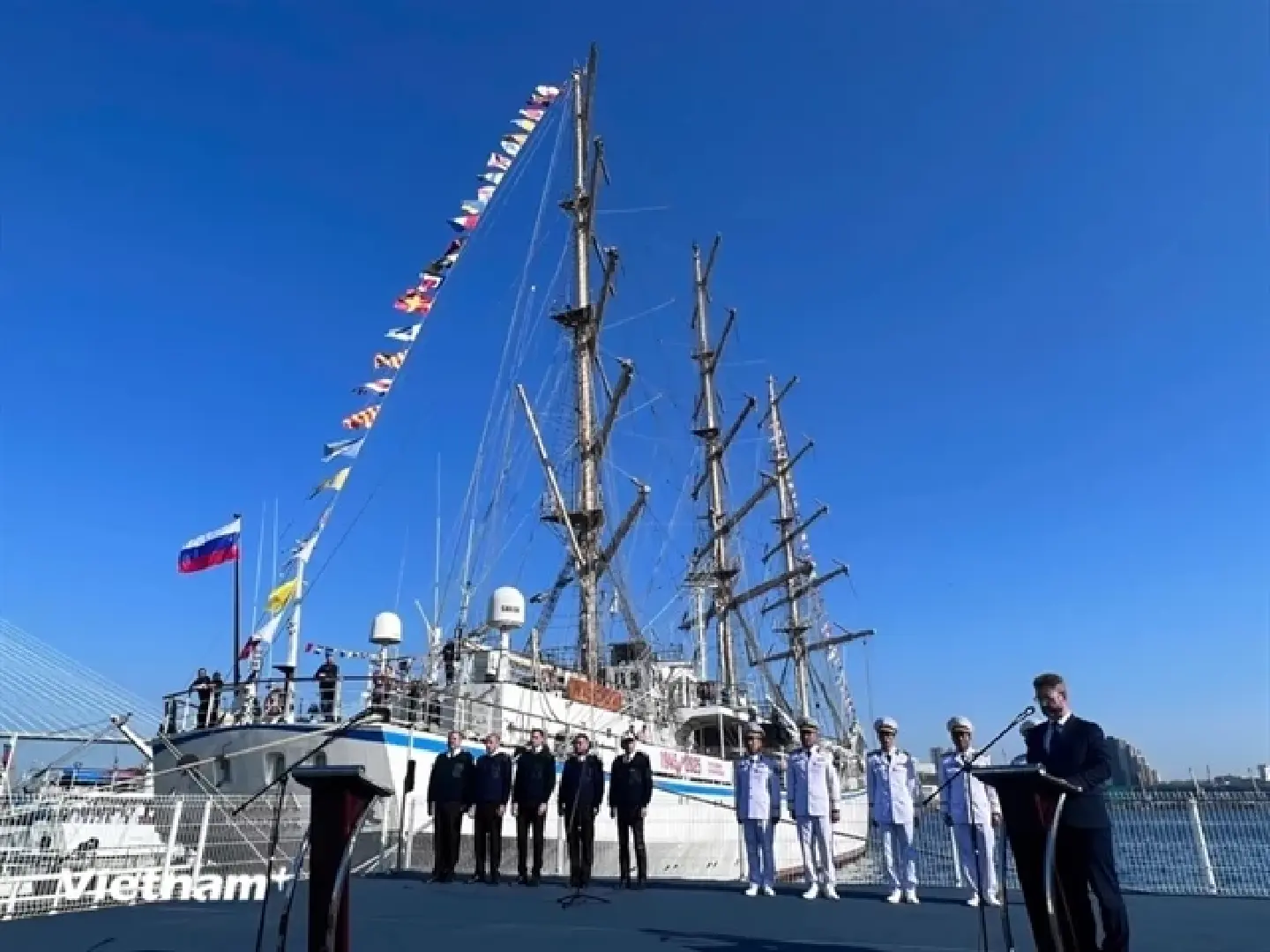 Russia hands over research vessel "Professor Gagarinsky" to Vietnam Russia hands over research vessel "Professor Gagarinsky" to Vietnam
