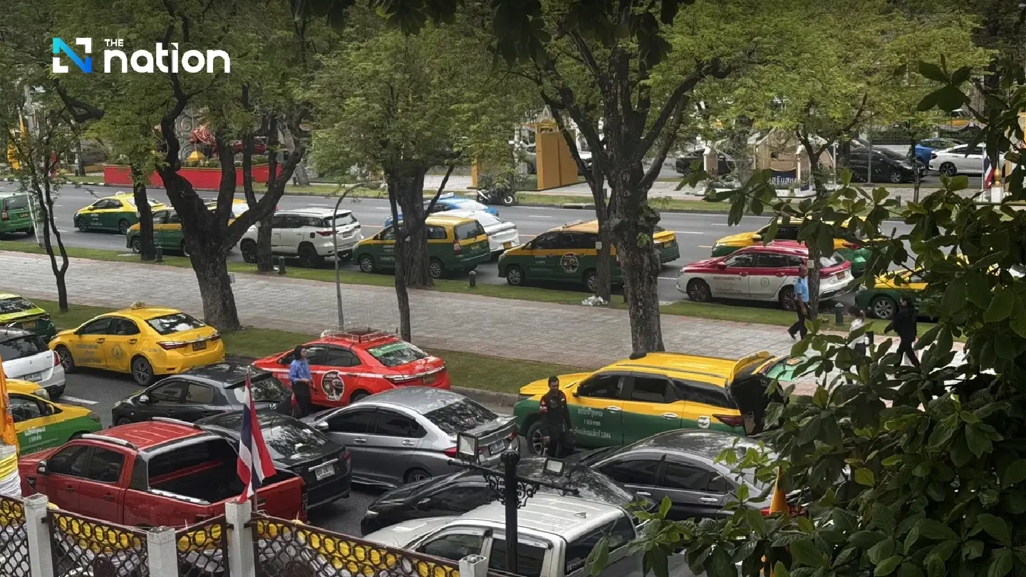Transport Ministry to meet taxi association over airport ride-hailing dispute next week Transport Ministry to meet taxi association over airport ride-hailing dispute next week