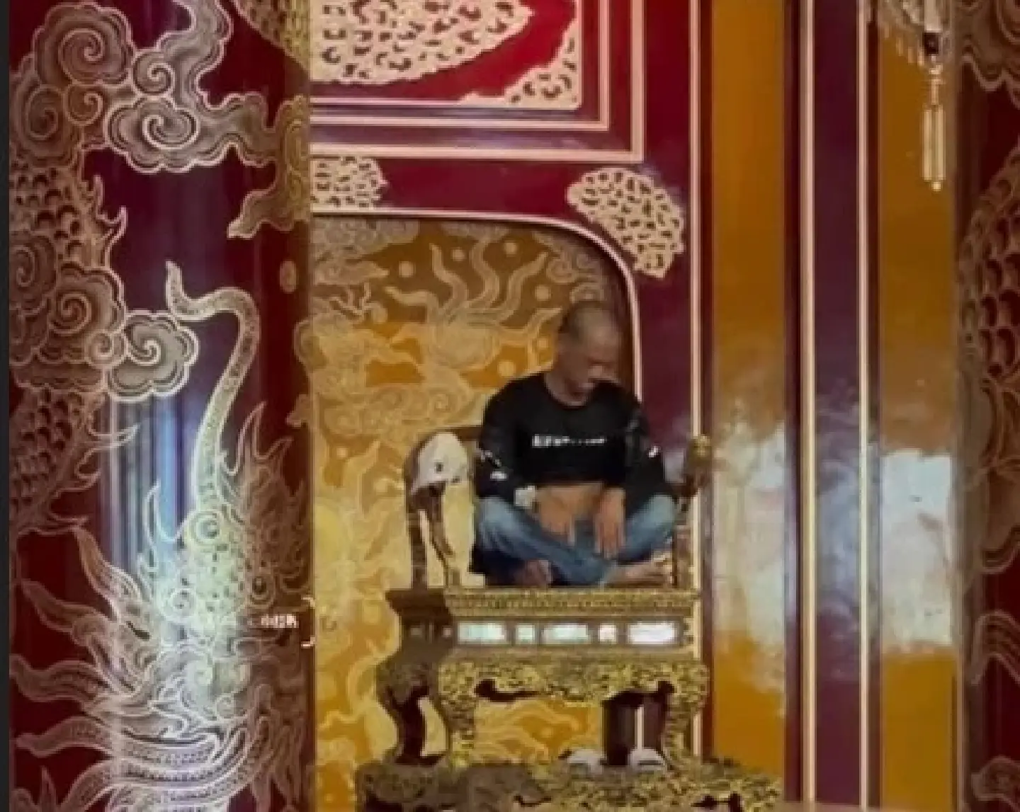 Vietnamese imperial throne damaged by man in former capital