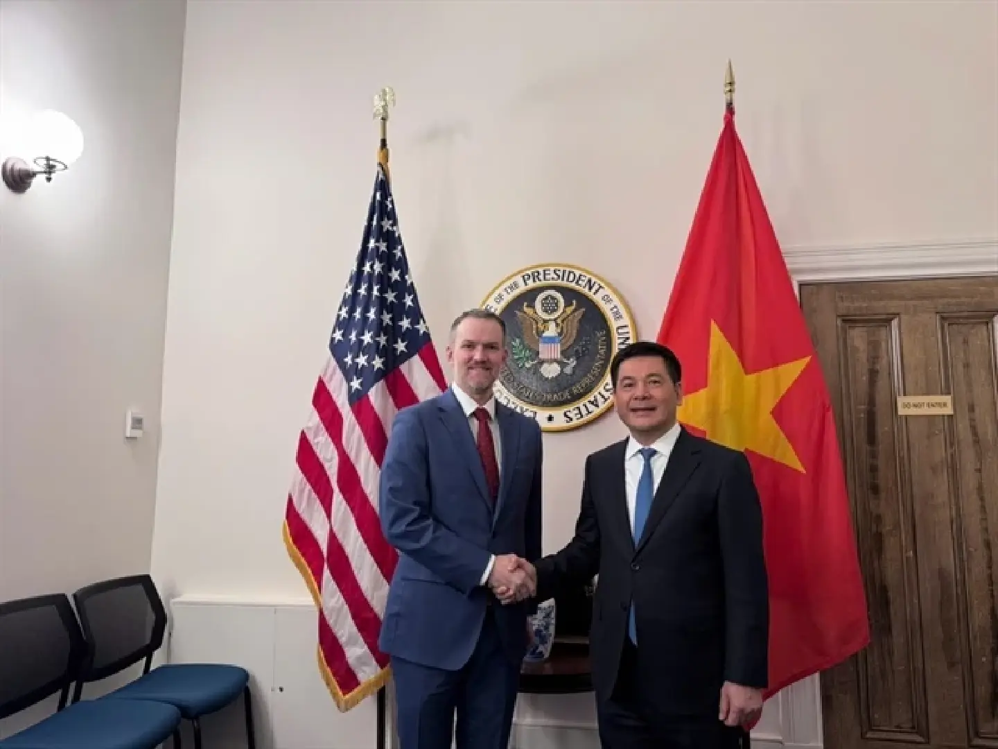 Vietnam, US promote negotiations on reciprocal trade agreement