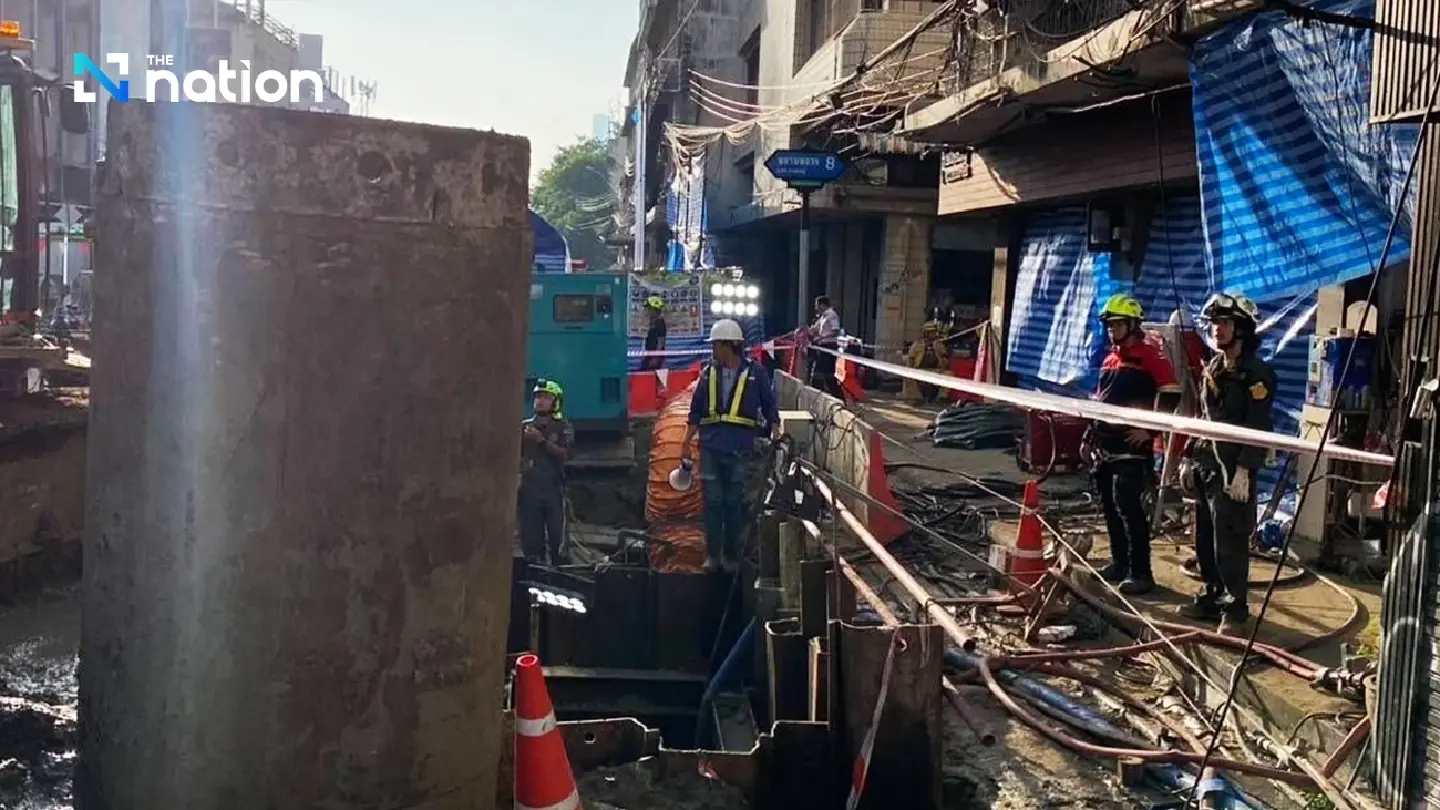 Rescue efforts delayed by underground structures at Bangkok metro site