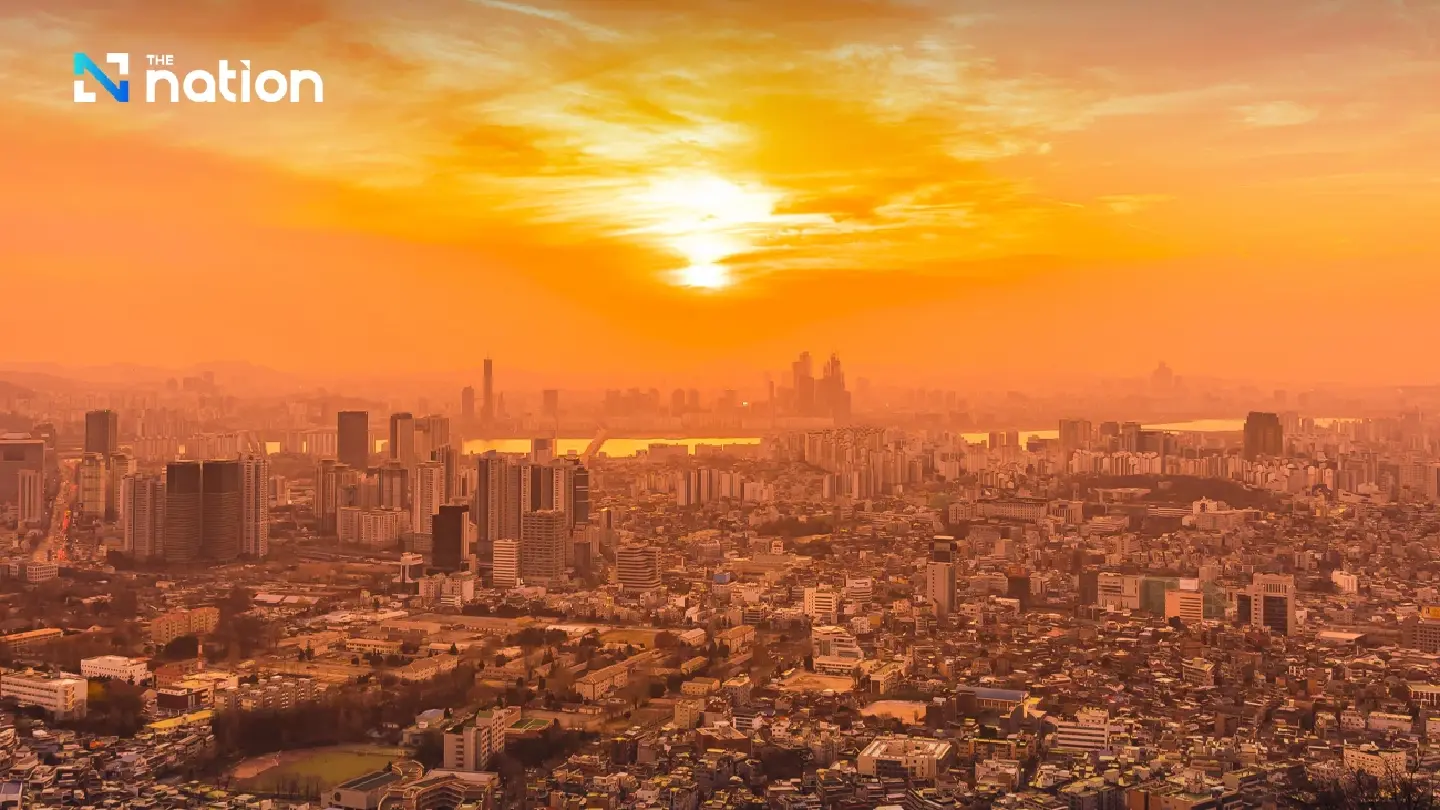 Thailand Swelters as Temperatures Soar; Heavy Downpours Hit South Thailand Swelters as Temperatures Soar; Heavy Downpours Hit South