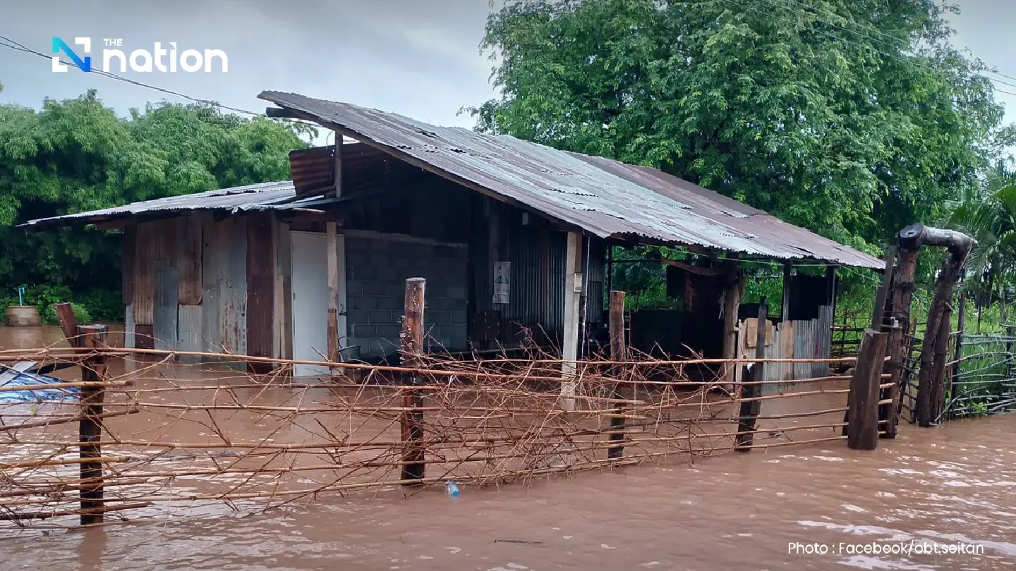 Flood alert issued as Phong River levels continue to rise in Loei