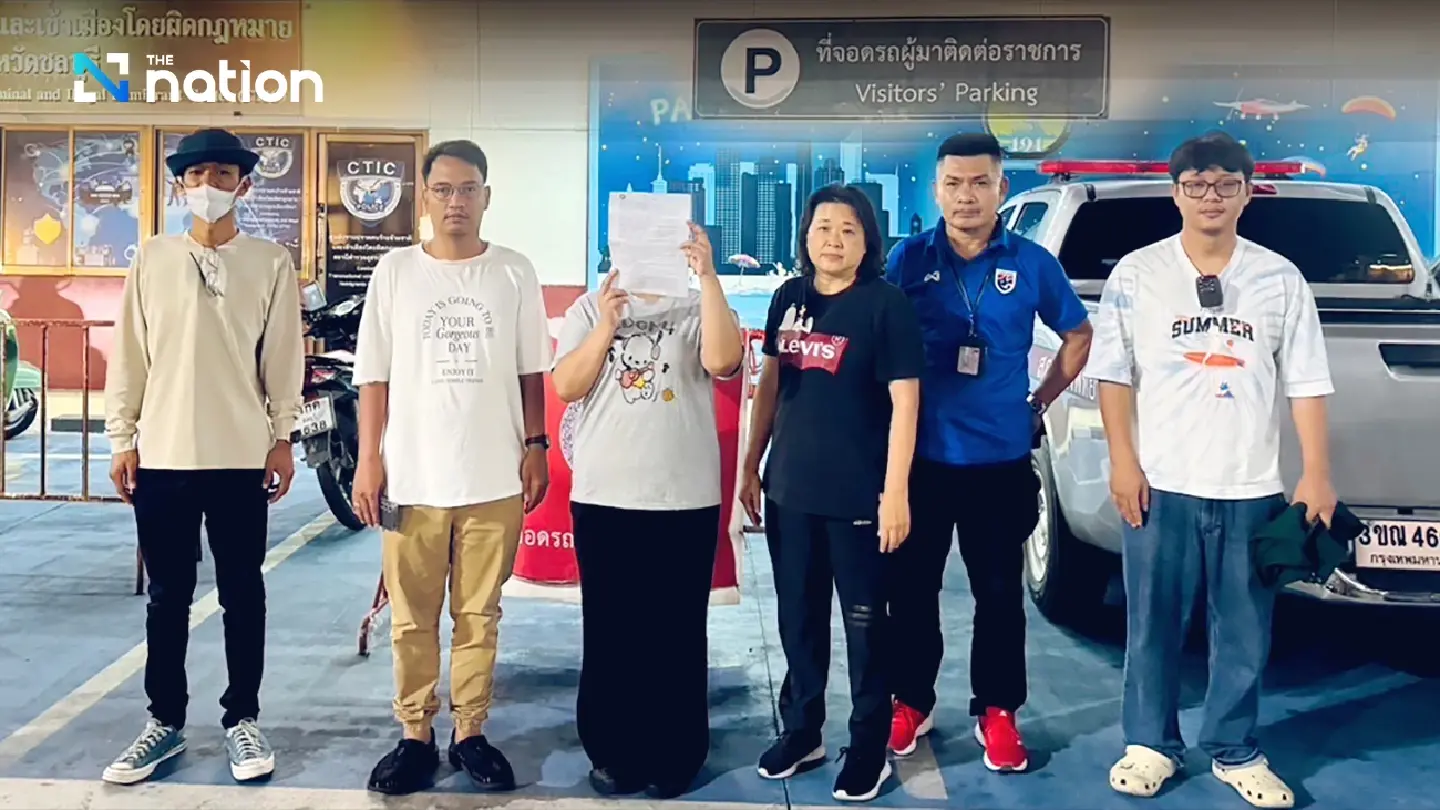 Three arrested for allegedly swindling tourists with fake hotel bookings