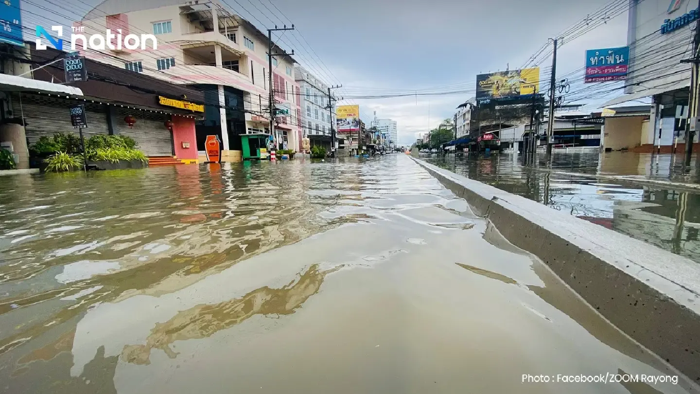 Rayong roads flooded following heavy rains