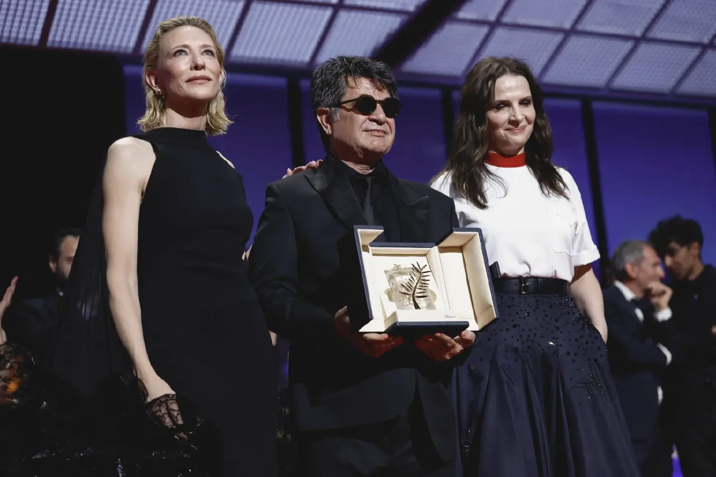 'It was just an accident' by Iran's Jafar Panahi wins Cannes' top prize