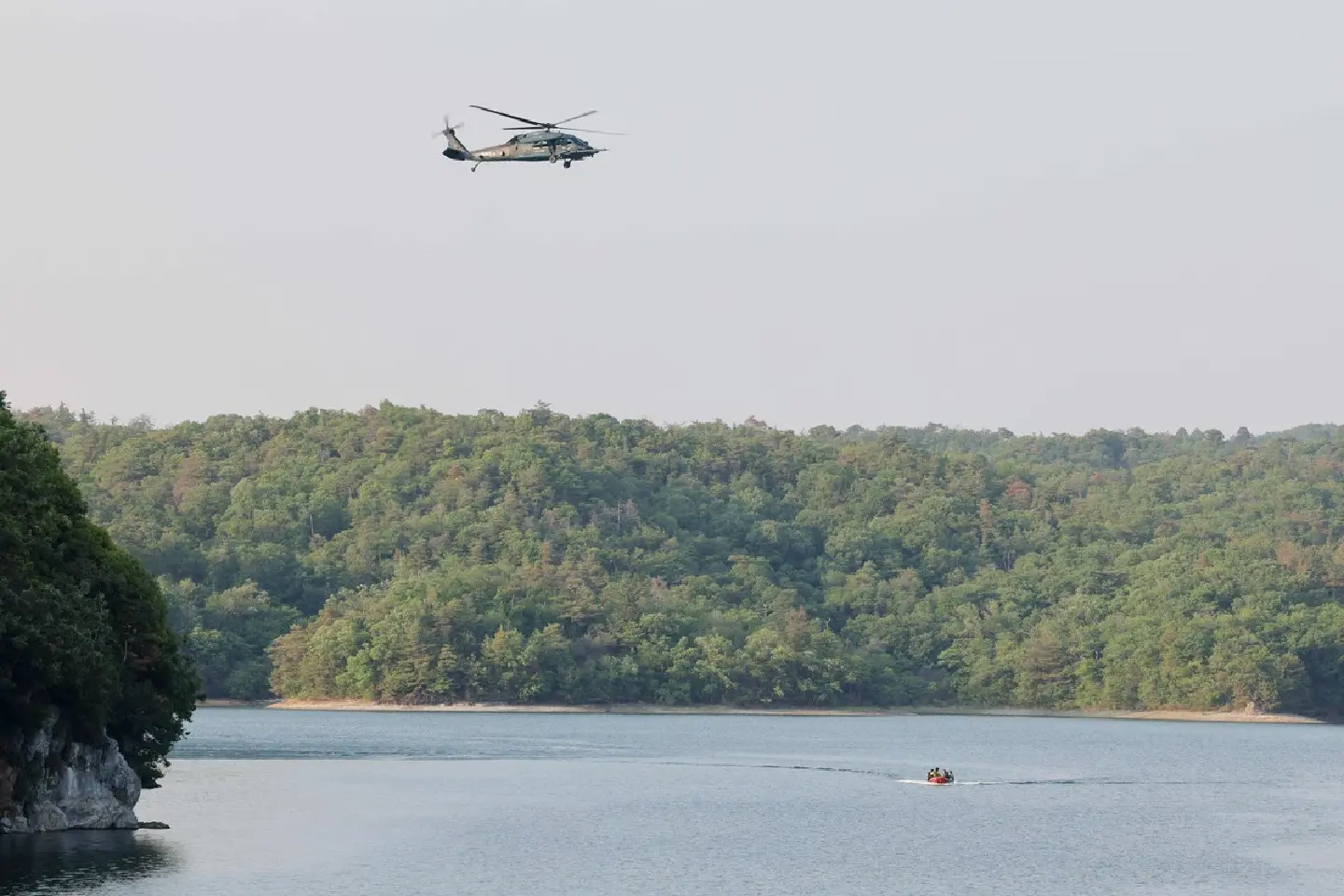 ASDF Training Plane Crashes into Central Japan Lake ASDF Training Plane Crashes into Central Japan Lake
