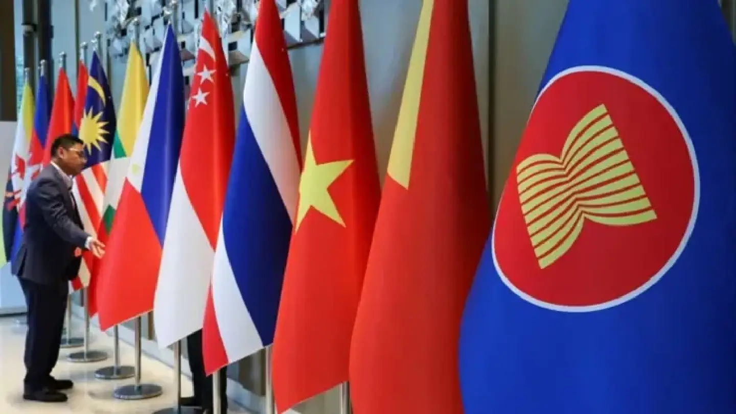 ASEAN to look into nuclear energy potential as clean, stable energy source ASEAN to look into nuclear energy potential as clean, stable energy source