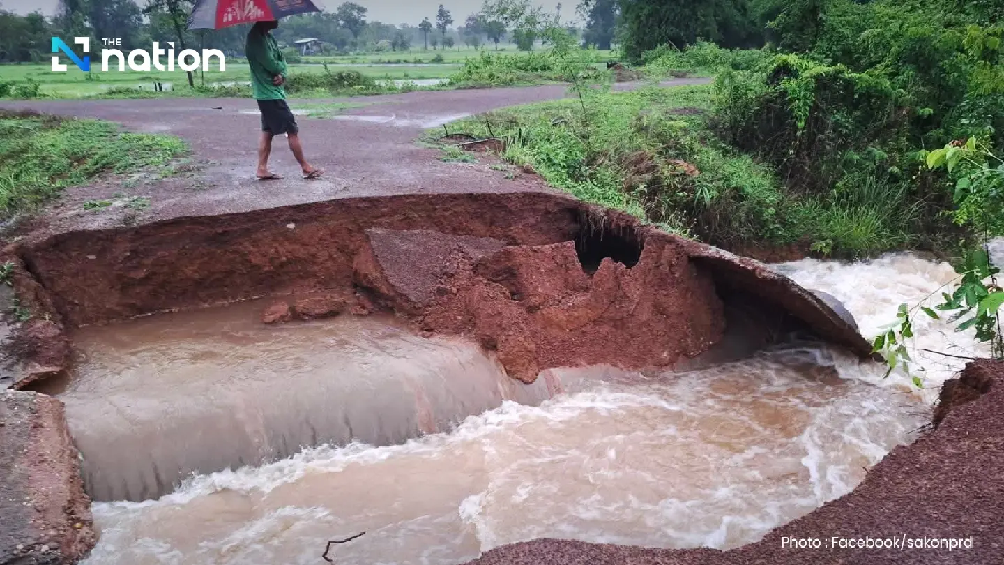Heavy rain and flooding Hit Yasothon and Sakon Nakhon, authorities on high alert for possible evacuations