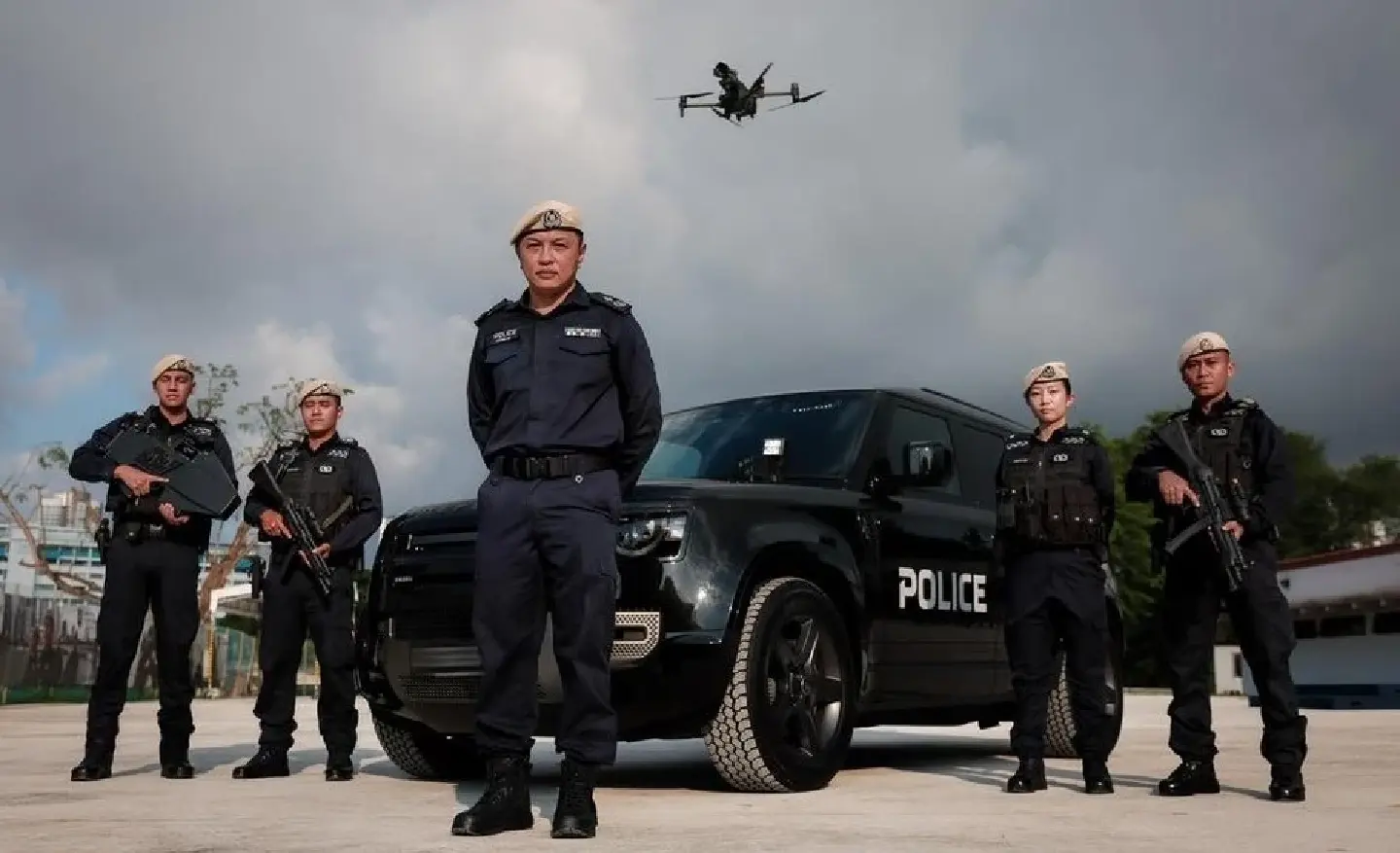 Singapore police deploy first team with off-road vehicles and drones for patrols Singapore police deploy first team with off-road vehicles and drones for patrols