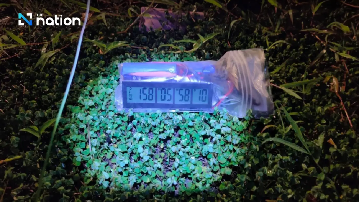 Two Pattani men arrested with suspected homemade bomb in Phang Nga