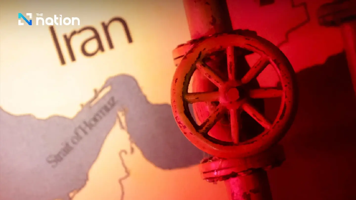 Strait of Hormuz: one of the world’s top 5 vital oil transit chokepoints Strait of Hormuz: one of the world’s top 5 vital oil transit chokepoints