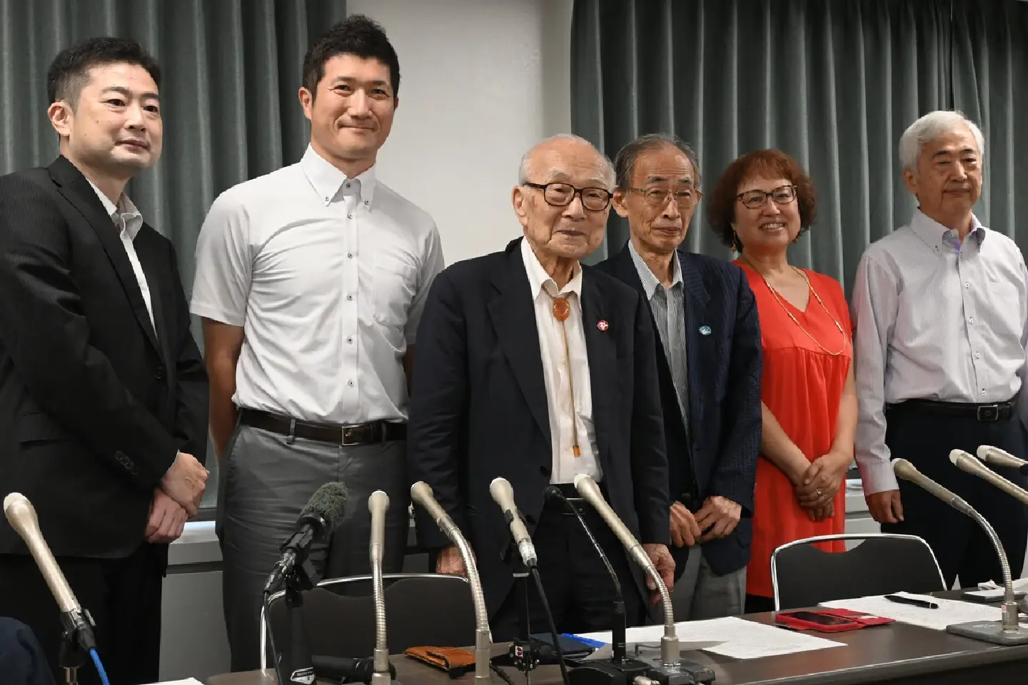 Japanese groups unite for nuclear abolition Japanese groups unite for nuclear abolition