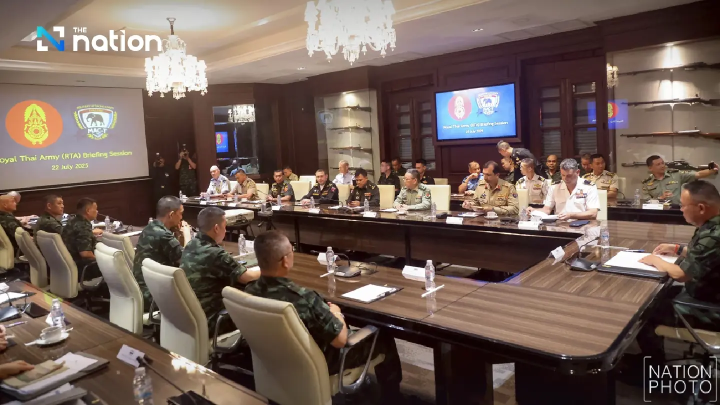 Thai Army briefs military attachés on border incident after landmine explosion injures three soldiers