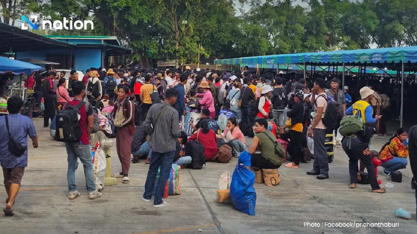 Over 2,000 Cambodians Flee Back Across Checkpoint Following Thai-Cambodian Clashes