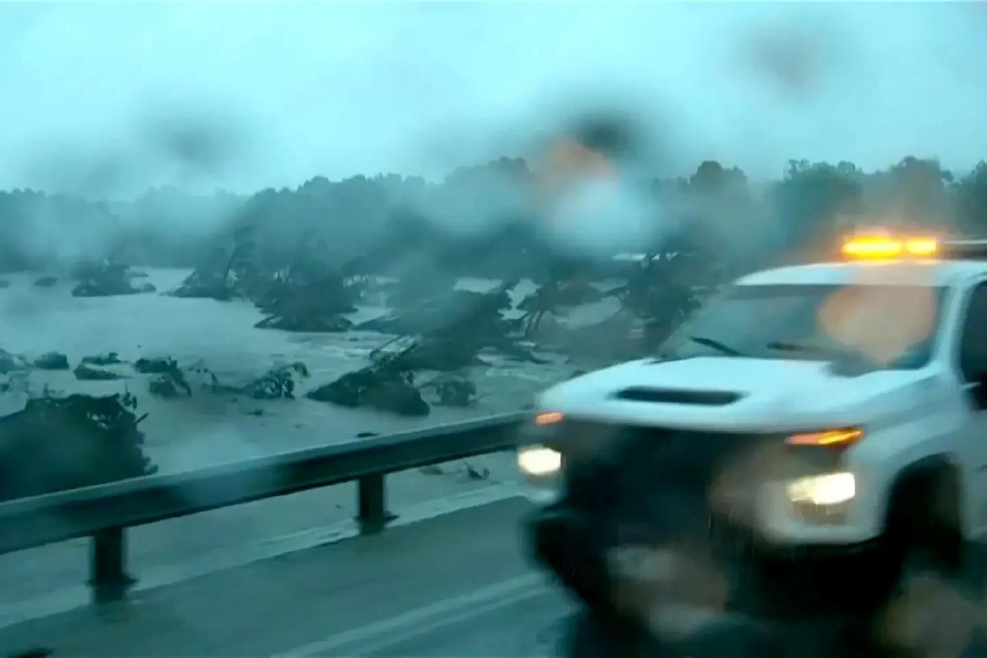 At least 24 dead in Texas flash flooding; two dozen young campers missing At least 24 dead in Texas flash flooding; two dozen young campers missing