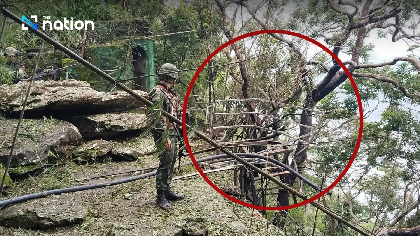 Thai troops demolish Cambodian stairs, cable car on Phu Makua Thai troops demolish Cambodian stairs, cable car on Phu Makua
