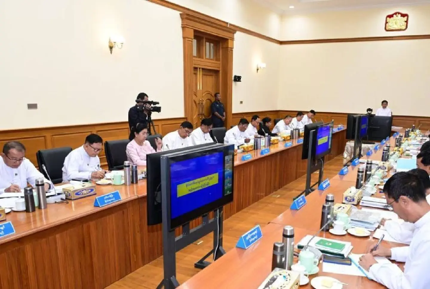 Min Aung Hlaing rejects World Bank’s economic forecast for Myanmar