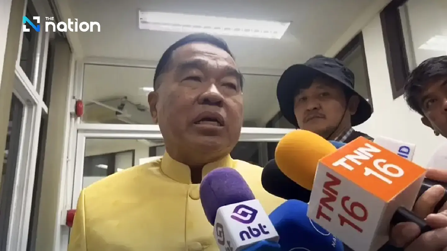 Deputy defence minister explains use of crowd-control police at Ta Muen Thom temple