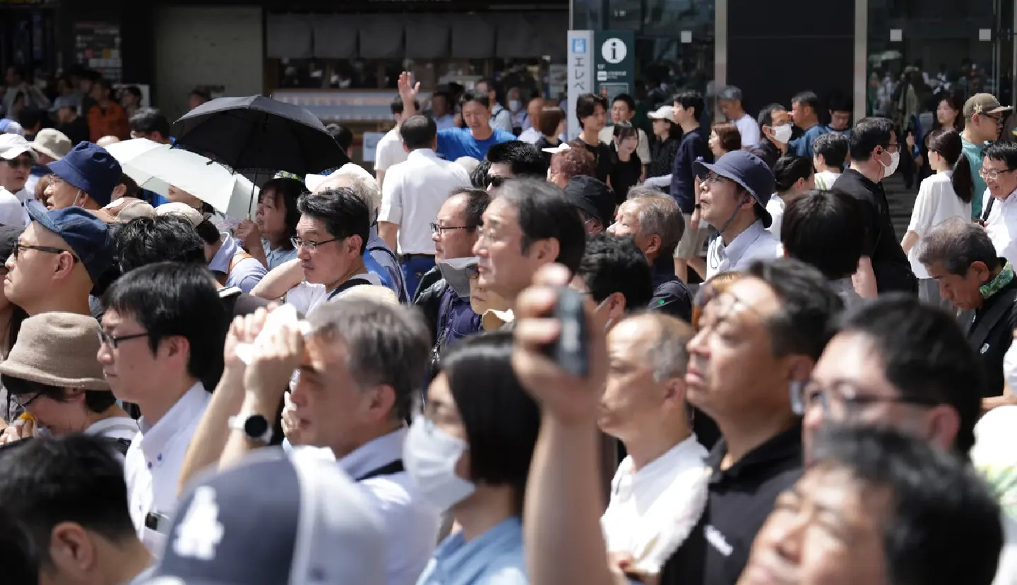 Party leaders make final push for votes in Upper House poll